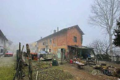 Immobile in asta di 182 m² con 5 locali e box auto