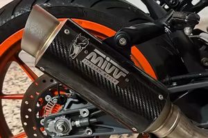Duke 390 2021 quickshifter