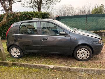 Fiat Punto neopatentati