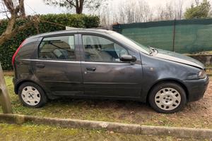 Fiat Punto neopatentati