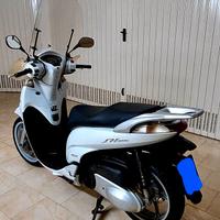 Honda sh 300 i.e. sport