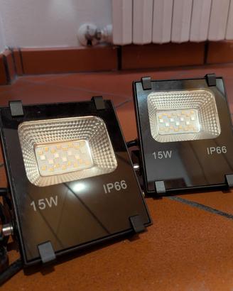 Faretti LED RGB per esterni