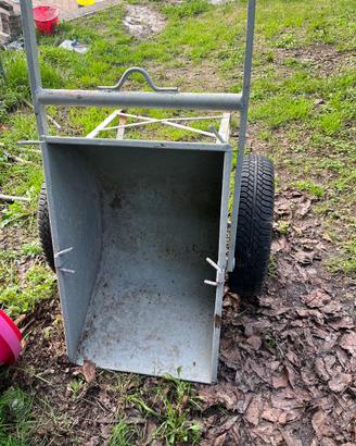 Carriola muratore ribaltabile