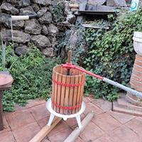 piccolo torchio pervuva e frutta