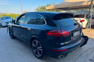 Porsche Cayenne S