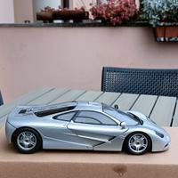 McLaren F1 1/18 minichamps - ut models