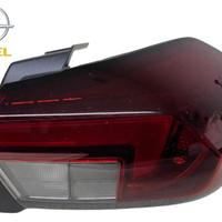 STOP FANALE POSTERIORE DESTRO OPEL Corsa F Serie 9