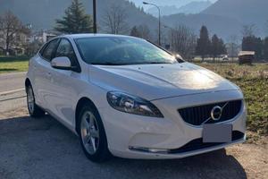 ⚠️ VOLVO V40⚠️