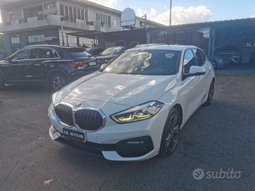 BMW 118d 5p Sport cv 150 Automatic 2021 KM 84.800
