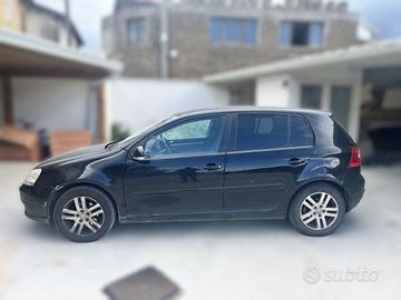 VW Golf 5 1.9 TDI (2007) - Accessoriata