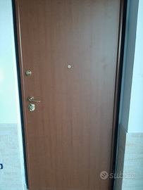 Pannello noce per porta blindata