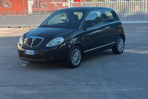 Lancia Ypsilon 1.2 Platino