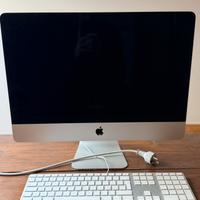 iMac 21.5 con tastiera Apple - anno 2013