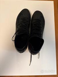 Scarpe da calcio Nike taglia 41,5