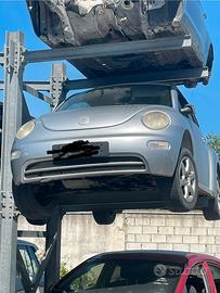 NEW BEETLE vw anno 2010