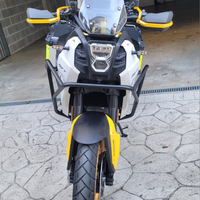 Moto QJ Svt 650 x