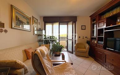 SPLENDIDO 2 LOCALI AI "VIGNETI"