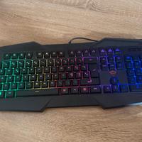 Tasiera trust gaming rgb+ mouse gtx trust gaming 