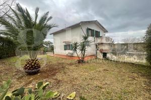 Villa o villino Itri [Cod. rif L47ARG]