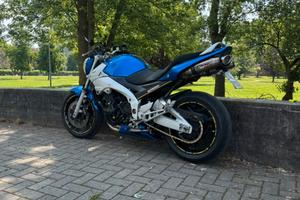 Suzuki GSR 600