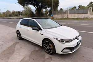 Volkswagen Golf 8 TGI Style - 2020