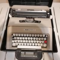 Macchina da scrivere Olivetti lettera 35