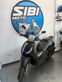 Piaggio Beverly 350