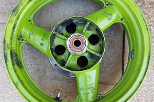 Cerchio post. NUDO KAWASAKI ZXR 750 H1 STINGER '89