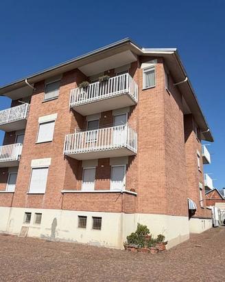 Appartamento di 133 m² con 4 locali e box auto a B