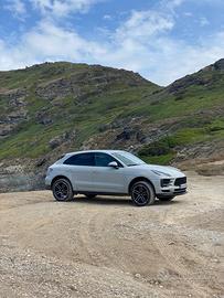 PORSCHE Macan - 2019