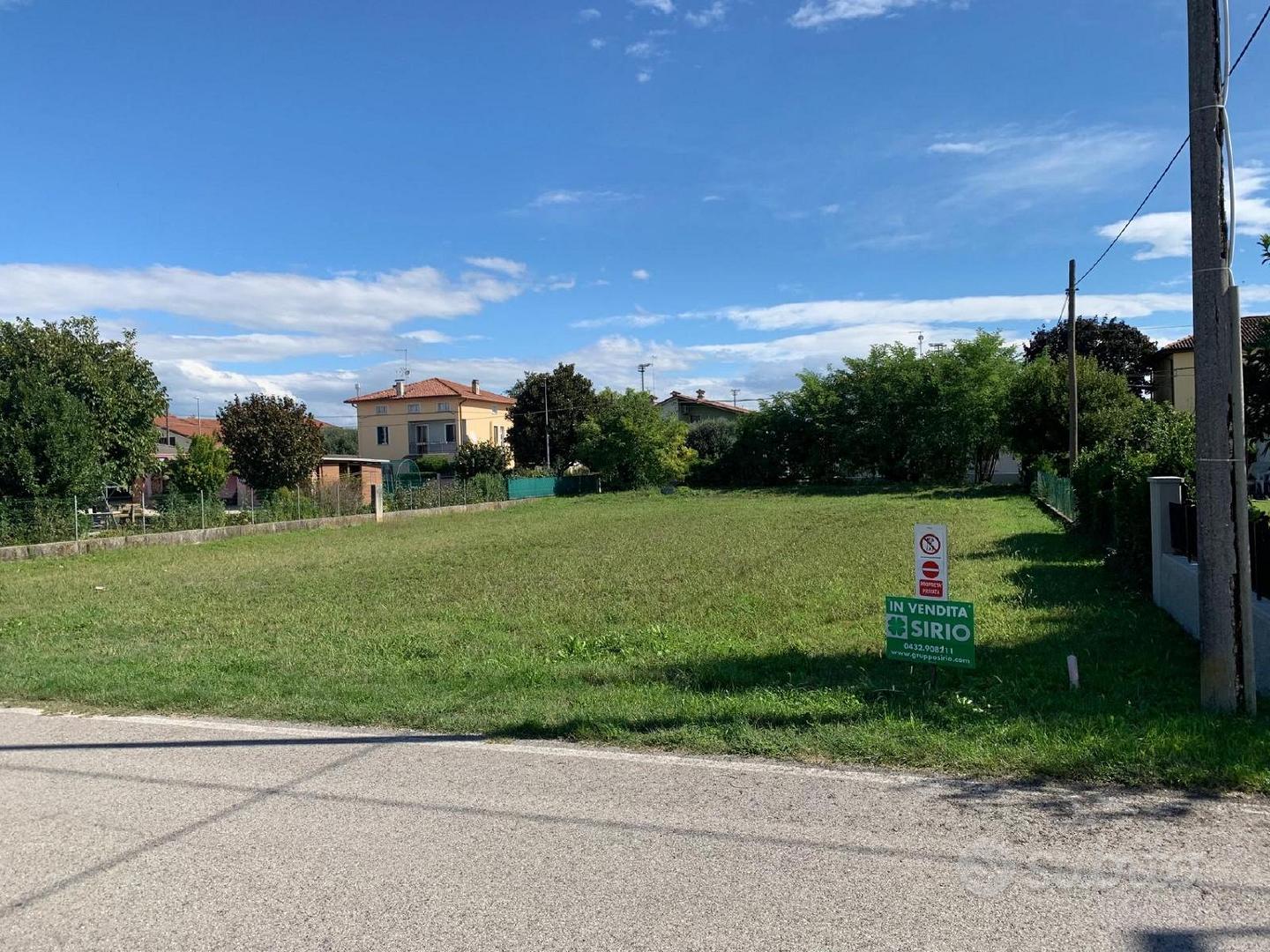 LOTTI EDIFICABILI PER VILLA, BIFAMILIARE ZONA C... - Vista 4