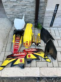 kit plastiche suzuki