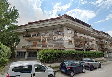 Appartamento a Caserta Via Pietro Micca 4 locali