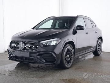MERCEDES-BENZ GLA 180 Automatic AMG Line Advance