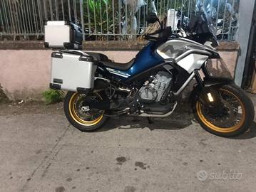 MOTO CFMOTO 800 MT FINANZIAMENTO NO BUSTA PAGA NO 