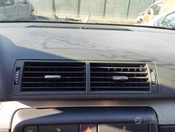 Bocchetta clima centrale AUDI A4 del 2006