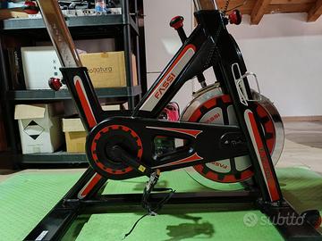 BICI DA SPINNING CON VOLANO DA 25 KG