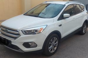 ford kuga 2017 bianca 