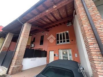 2 LOCALI A PONCARALE