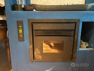 Camino pellet incasso