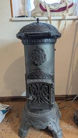 stufa in ghisa stile antico  liberty 