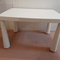 tavolino ikea bambini + sgabellini