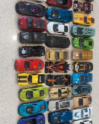 Lotto 42 Modellini 1/64 - Hot Wheels...