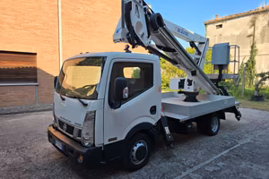 Piattaforma OIL-STEEL SNAKE 189 - NISSAN NT 400