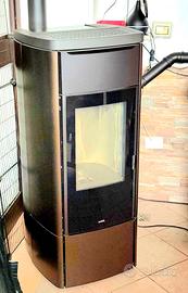 STUFA A PELLET NOBIS ZENITH A 13 V/C CANALIZZABILE