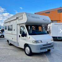 Bellisssimo camper mansardato