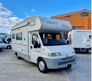 Bellisssimo camper mansardato