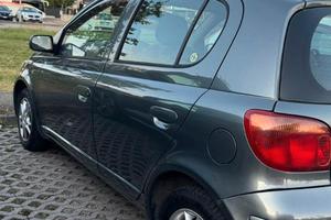 Yaris in buone condizioni