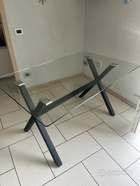 Tavolo 1.40 per 90 cm