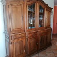 mobili sala in legno massiccio 